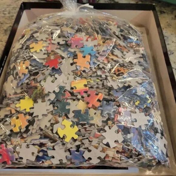 Buffalo Games Castle Dreams Aimee Stewart 2000 pc Jigsaw Puzzle - Picture 4 of 7